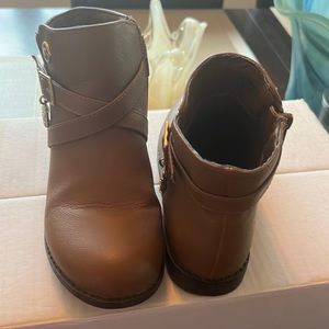 Previously Loved Michael Kors Girl Boots Size 2